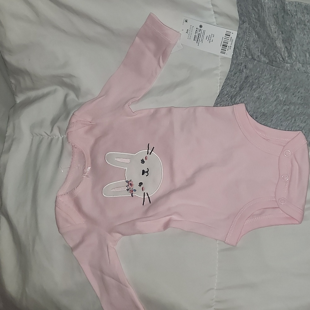 Carter's 2pc - Picture 2 of 4